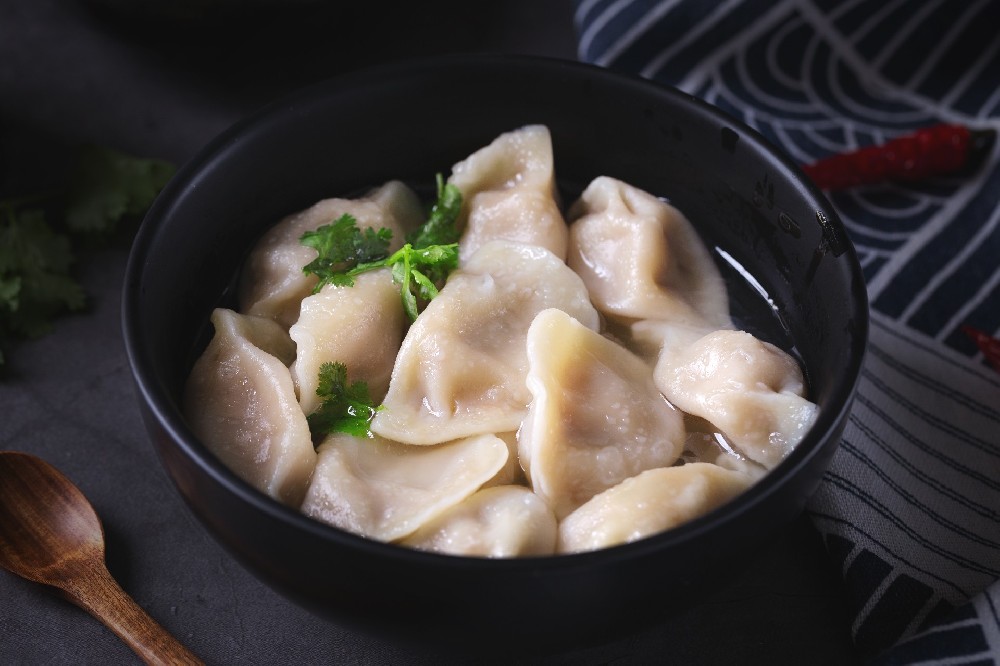 食品安全：袁记水饺吃出蚯蚓